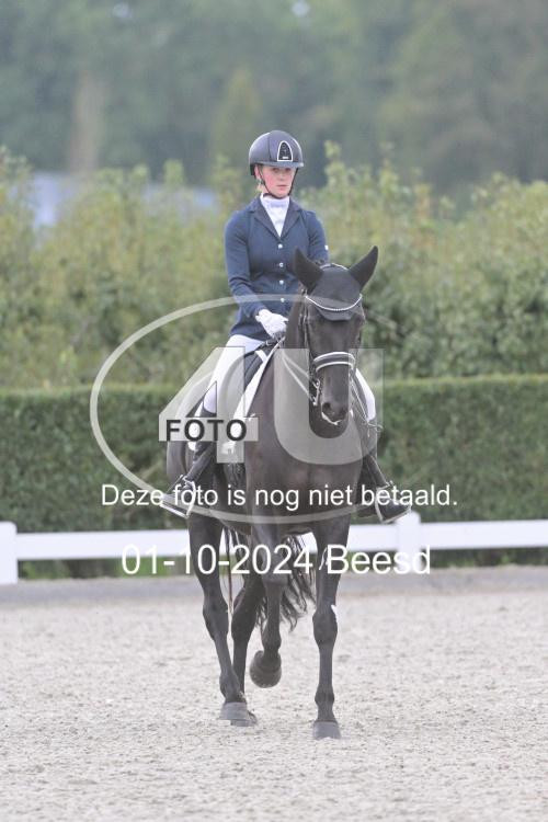 241001 3211
