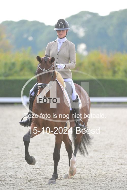 241015 1083