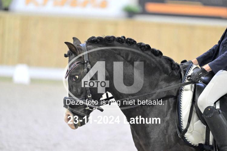241123 1033