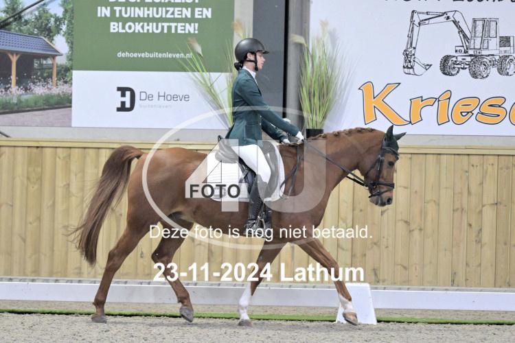 241123 1093