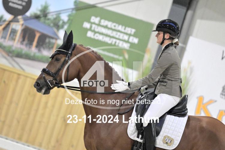 241123 1384