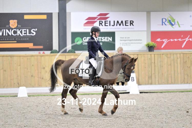 241123 1679