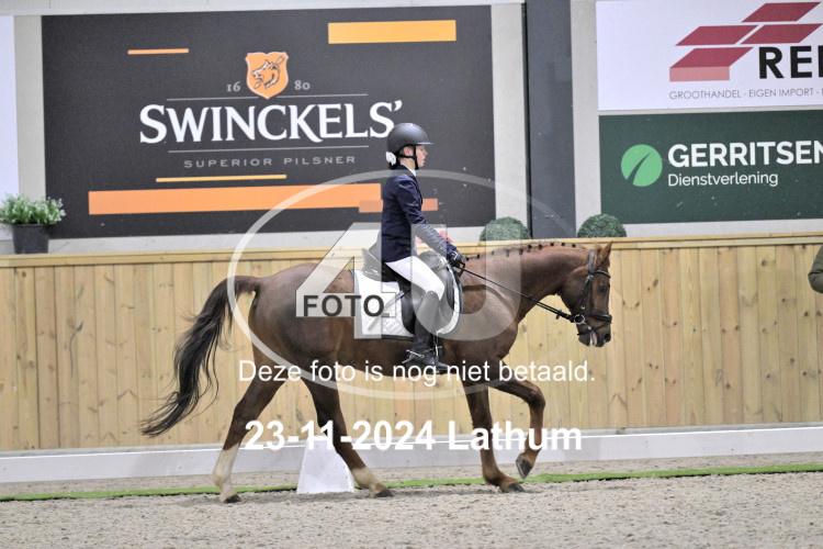 241123 1686