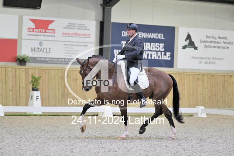 241124 0916
