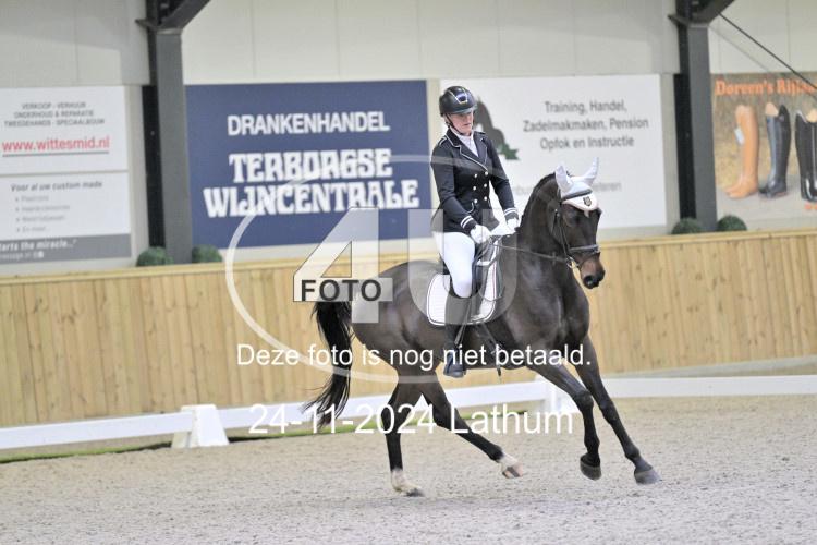 241124 0974