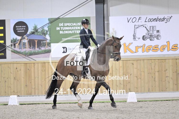 241124 1689