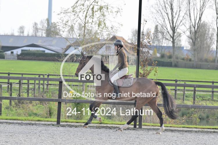 241124 2096