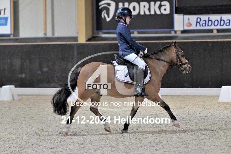 241221 1496