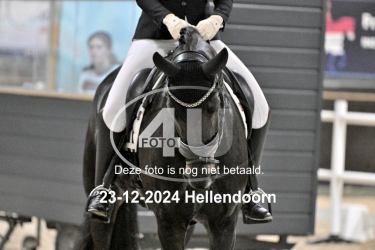 241223 2854