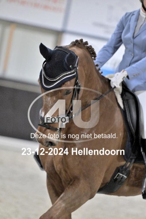 241223 3200