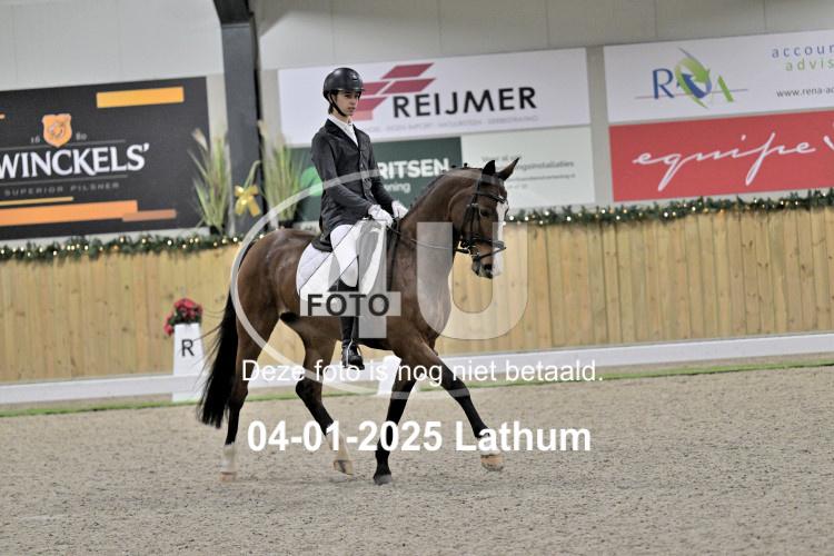 250104 0100