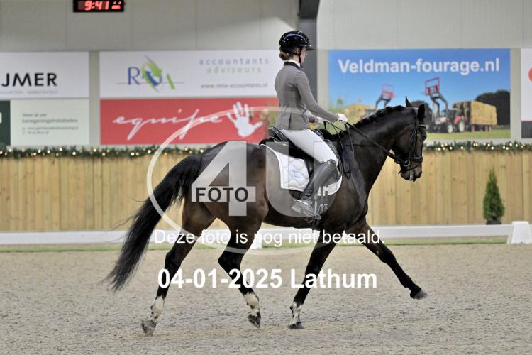 250104 0225