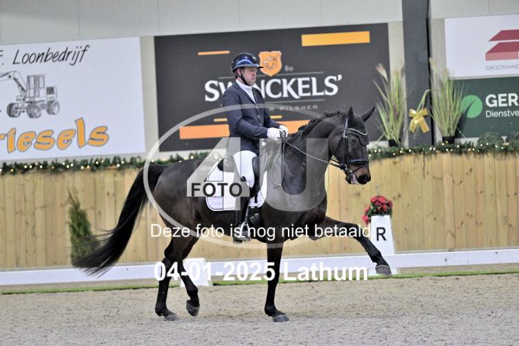 250104 0477
