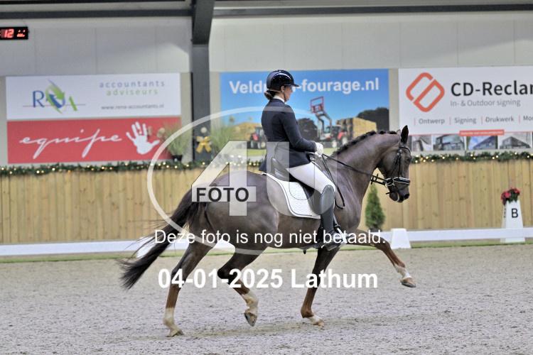 250104 0823