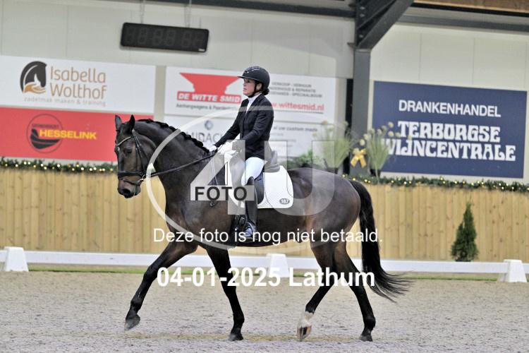 250104 0889