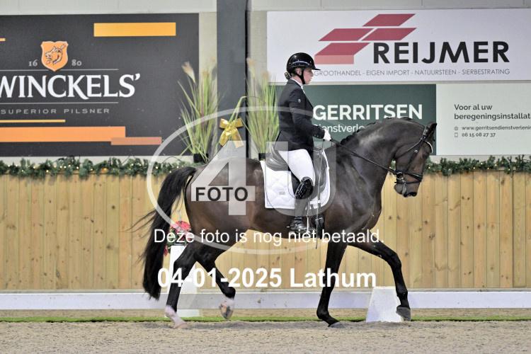 250104 0894