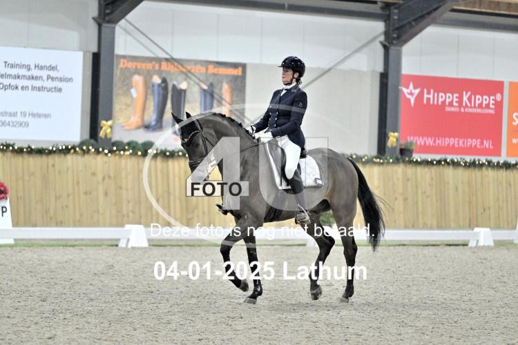 250104 2226