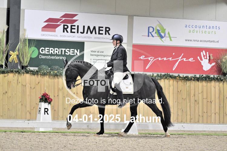 250104 2369