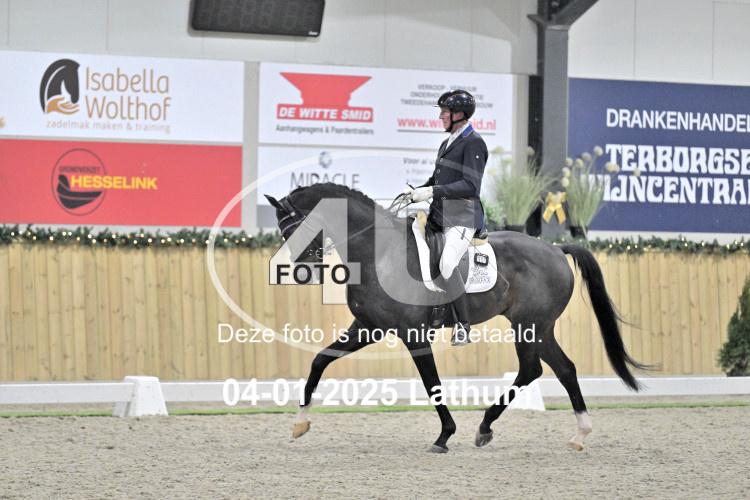 250104 2564