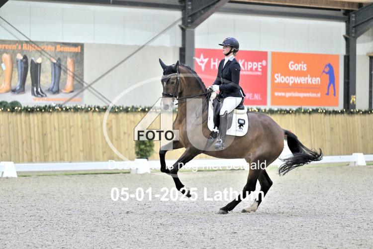 250105 0327