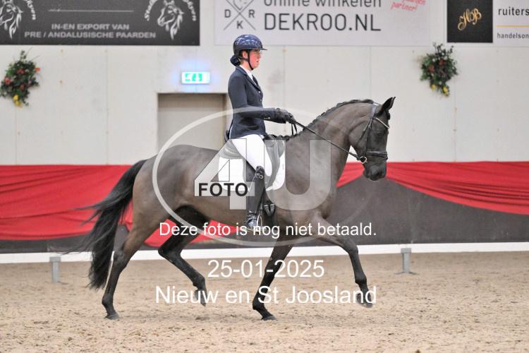 250125 2211