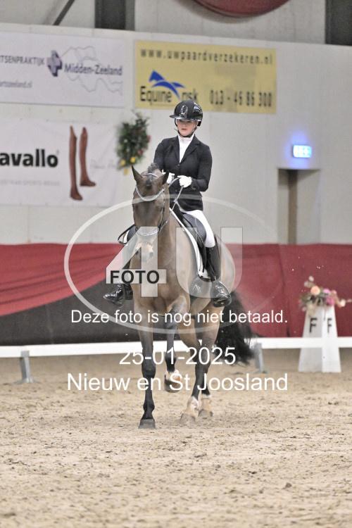 250125 3077