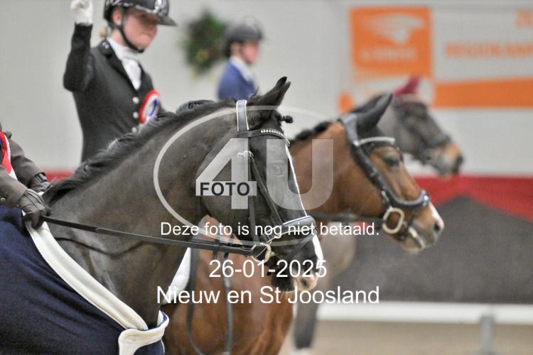 250126 8045