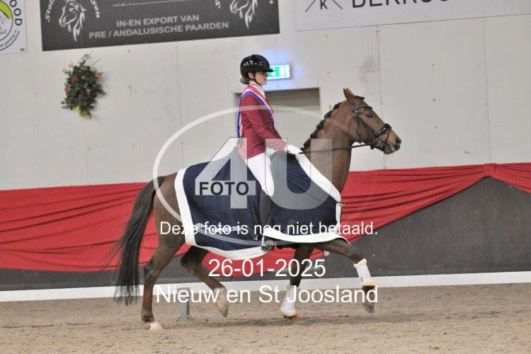250126 8054