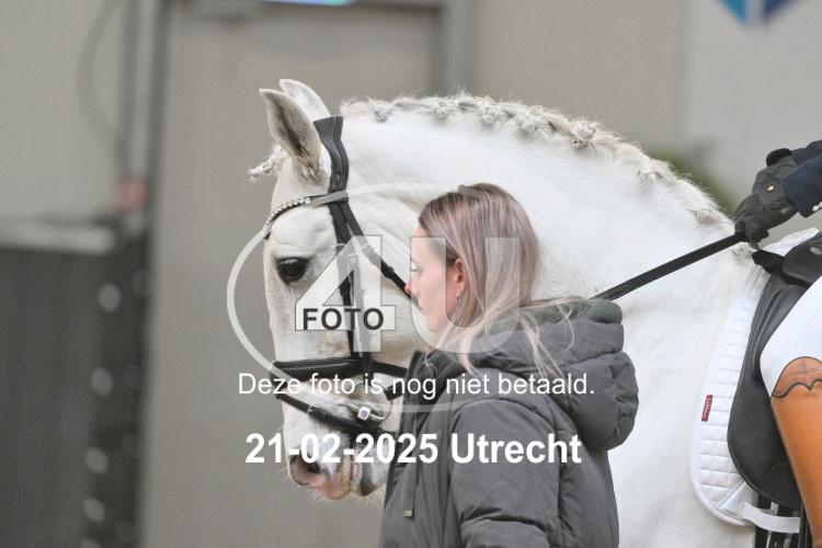 250221 0311