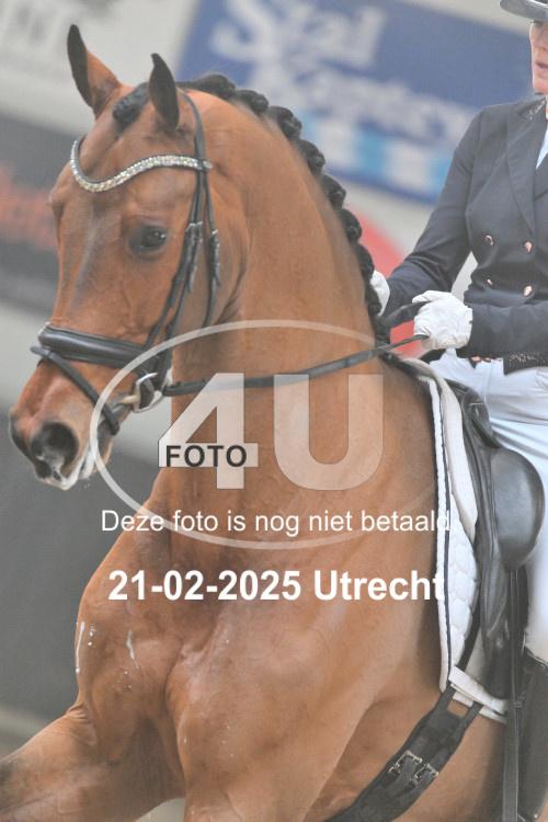 250221 0493