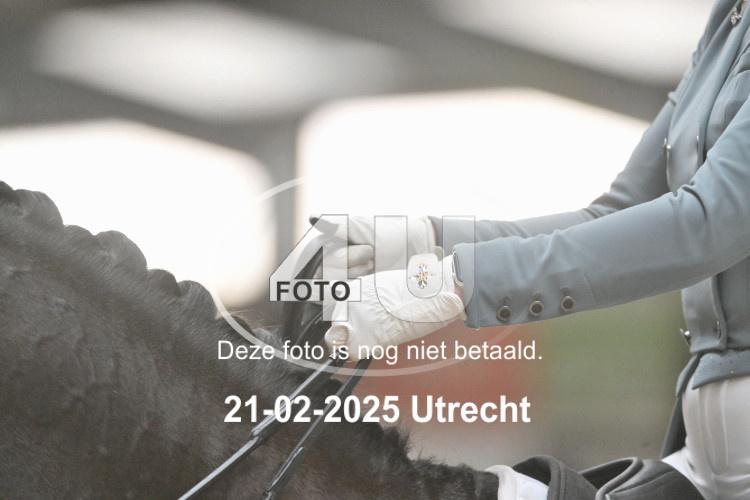 250221 0568