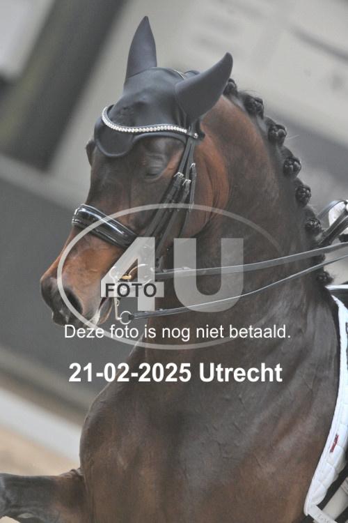 250221 0893