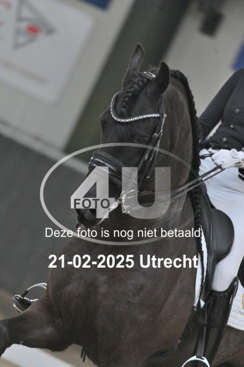 250221 0943