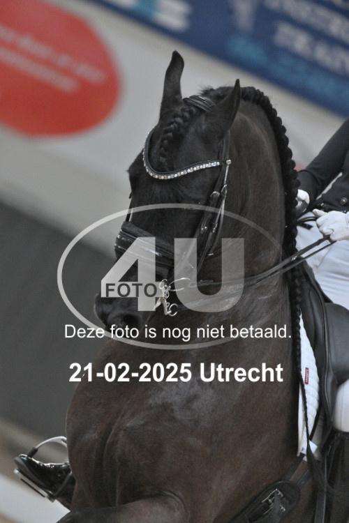 250221 0944