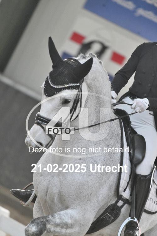 250221 1075