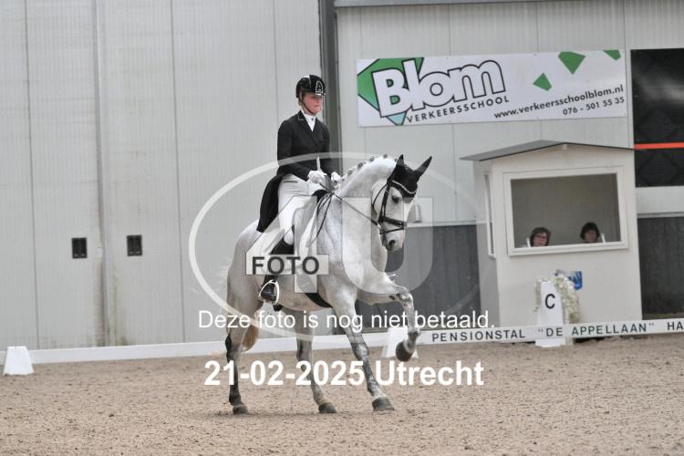 250221 1090