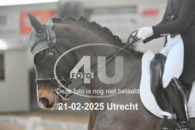 250221 1105