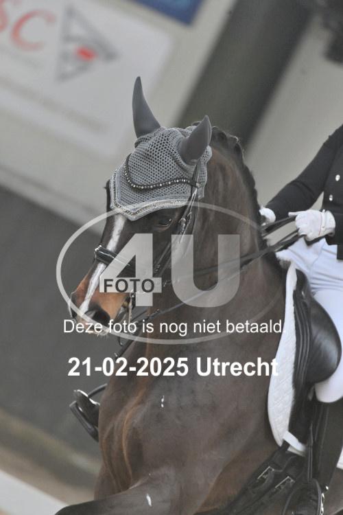 250221 1144