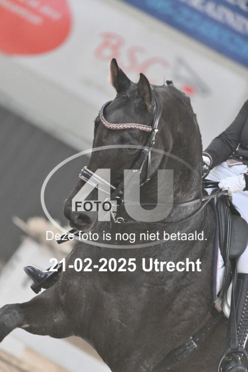 250221 1238
