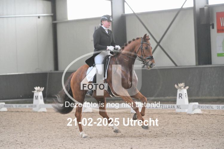250221 1282