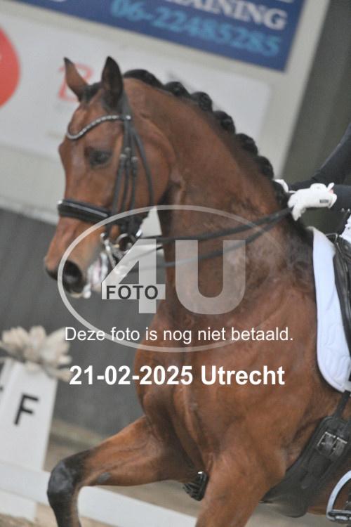 250221 1600