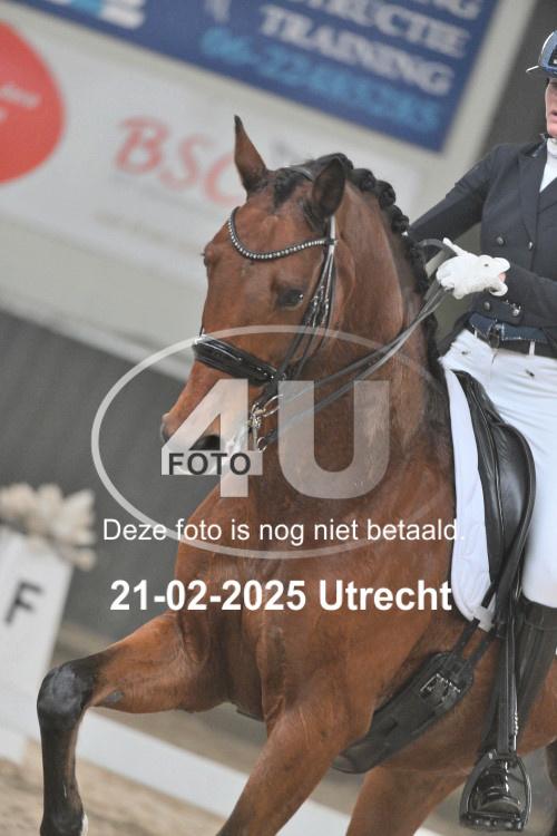 250221 1607
