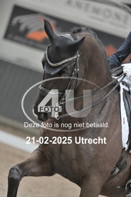 250221 1820