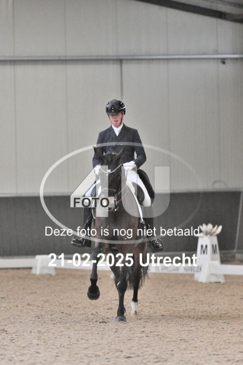 250221 2104