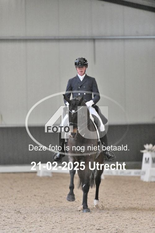 250221 2105