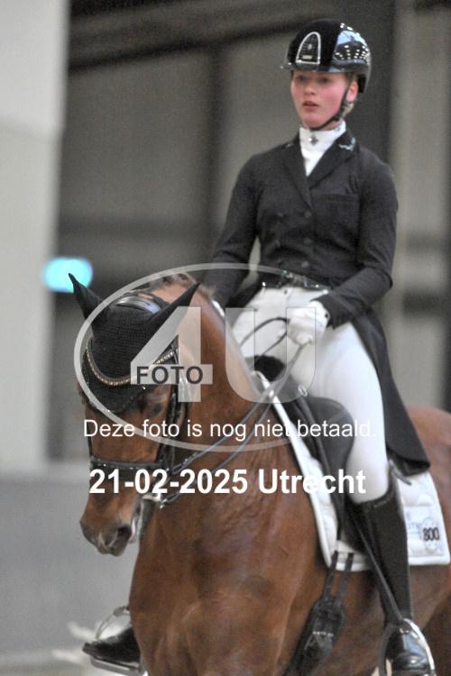 250221 2374