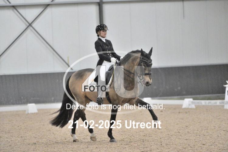 250221 2820