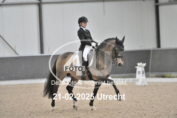 250221 2821