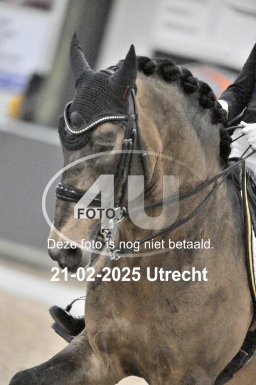 250221 2838