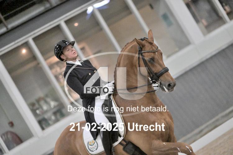 250221 2951